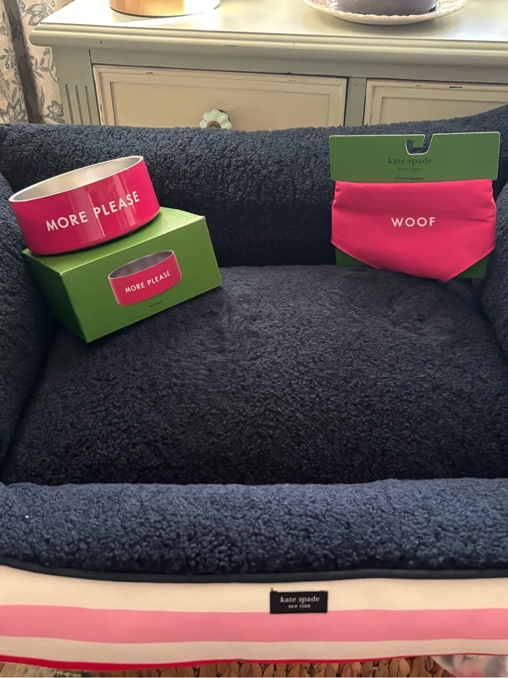Kate Spade Dog Bed,Bowl,Bandana Set NEW!!♠️🐕🐾🦴🐶